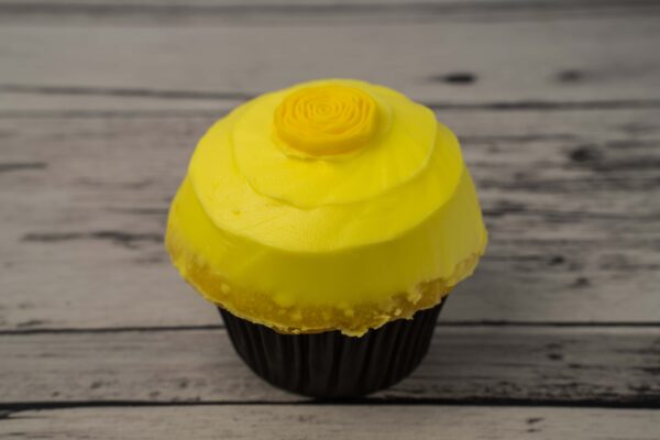 LEMON CUPCAKE