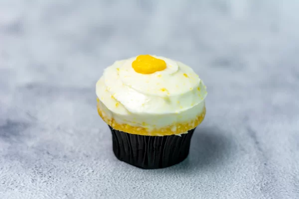LEMON CUPCAKE